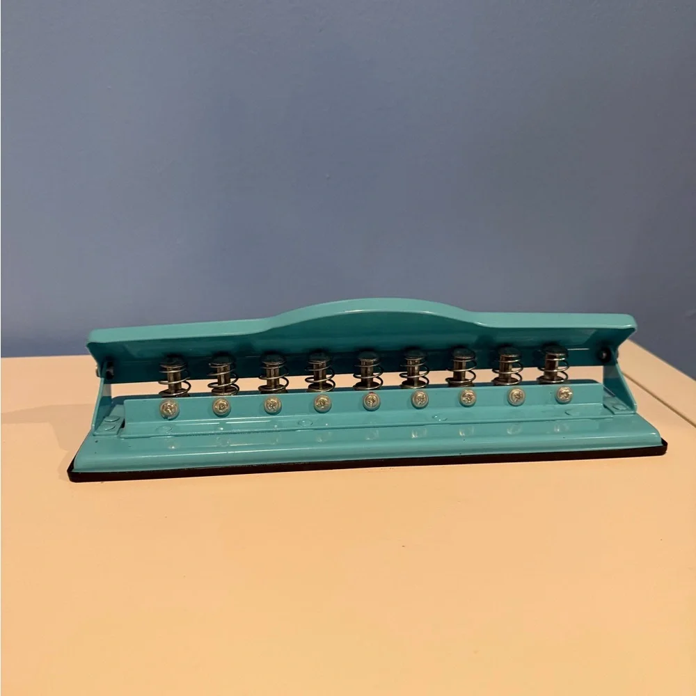 Create 365 Happy Planner Blue 3-Hole disc planner Punch